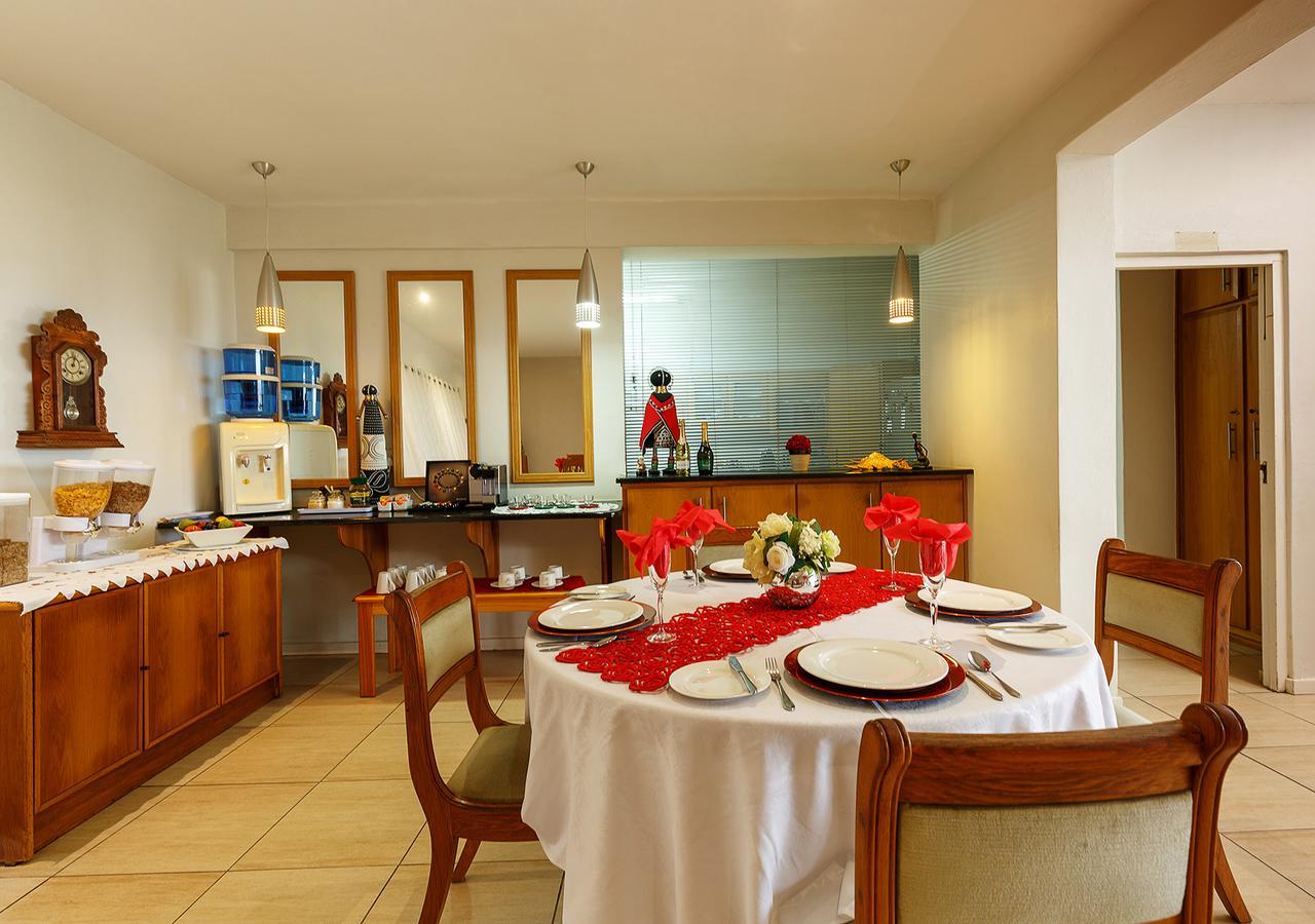 My Den Beachfront B&B And Self-Catering Port Shepstone Buitenkant foto