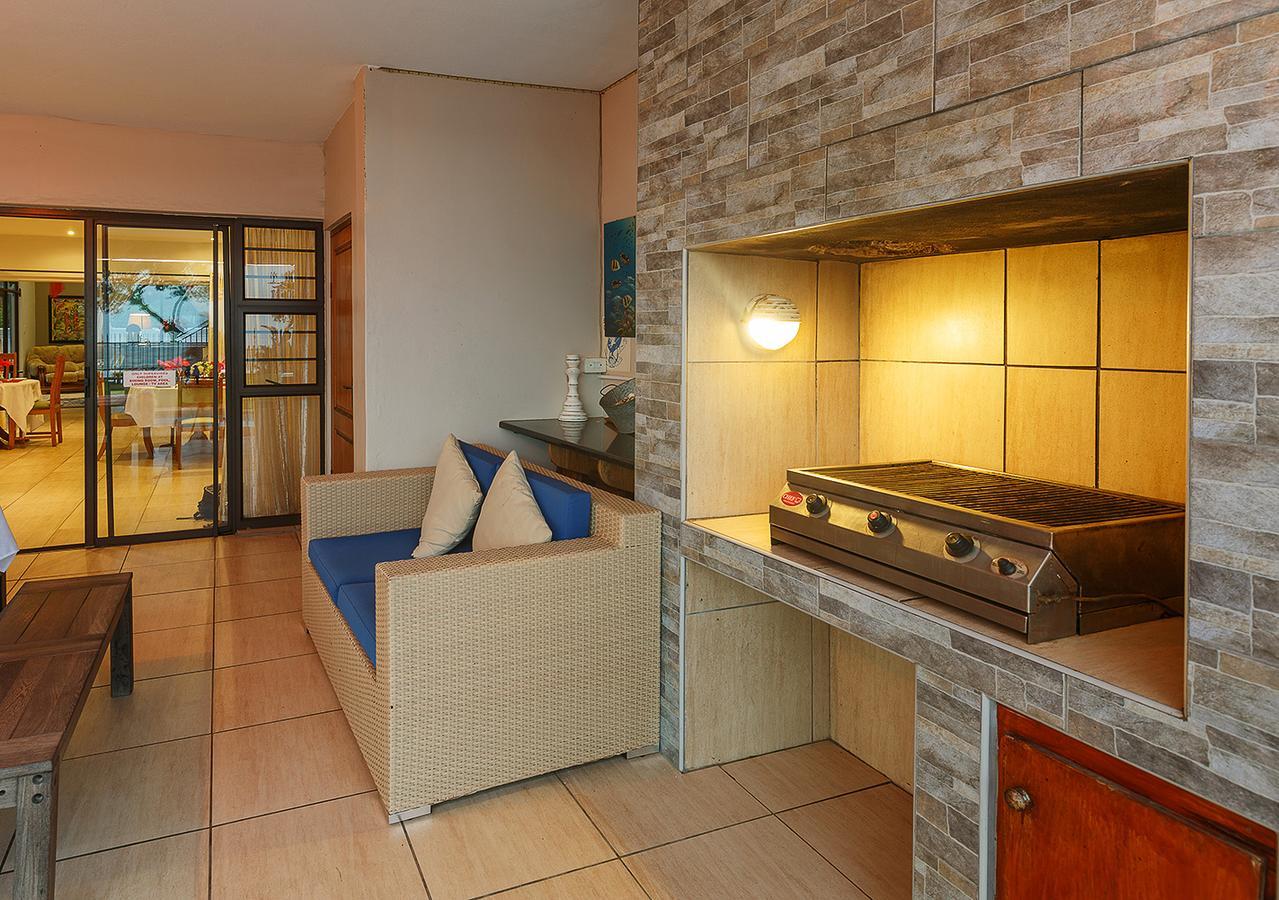 My Den Beachfront B&B And Self-Catering Port Shepstone Buitenkant foto